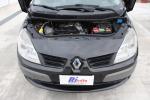 watermark.php?img=images/listings/listing_5108renault-scenic-7-posti-9.JPG&width=550