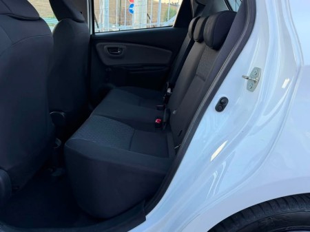 Toyota Yaris 1.4 d4d 90 cv  Lounge 2015 