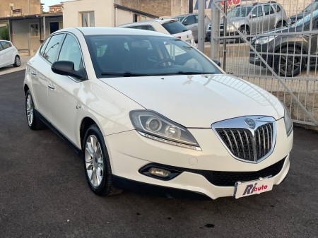 Lancia Delta 1.6 multijet 120 cv  ORO  2011 