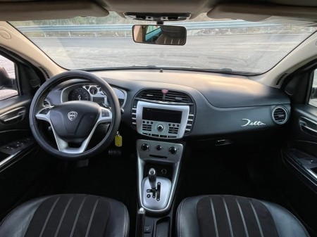 Lancia Delta 1.6 multijet 120 cv  ORO  2011 