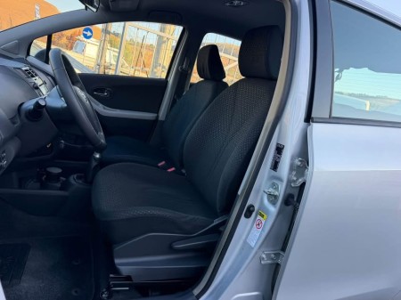 Toyota Yaris 1.0 69 cv SOL  2010 
