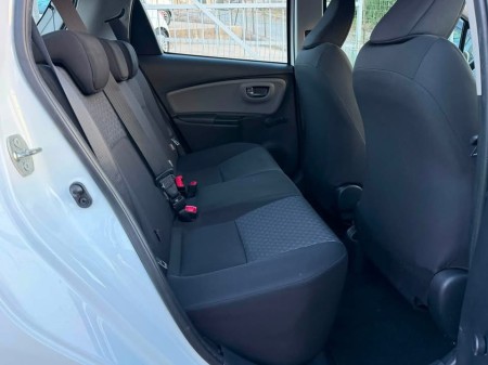 Toyota Yaris 1.4 d4d 90 cv  Lounge 2015 