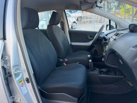 Toyota Yaris 1.0 69 cv SOL  2010 