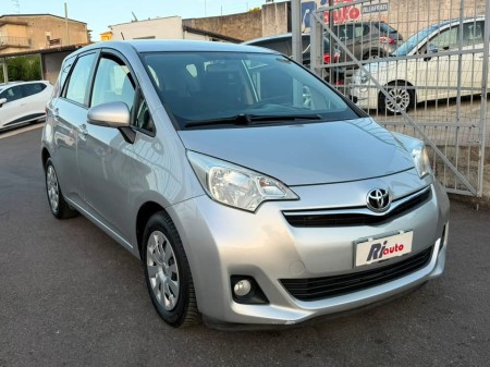 Toyota Verso s  1.4 d4d 90 cv   2011 