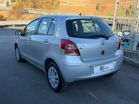 Toyota Yaris 1.0 69 cv SOL  2010 