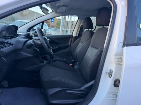 Peugeot 208 1.4 hdi 70 cv van  Autocarro 2014 