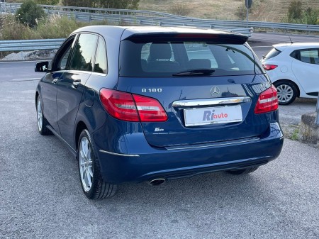 Mercedes-Benz B180 cdi  Executive  2012 