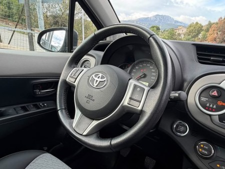 Toyota Yaris 1.4 d4d 90 cv  lounge 2011 