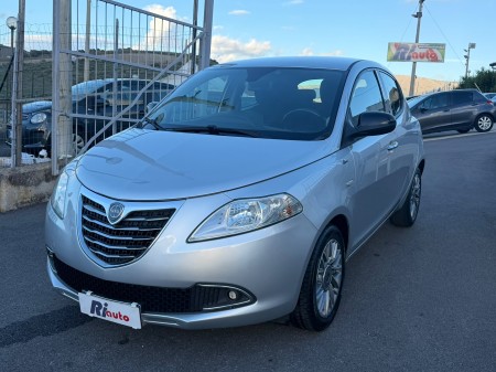 Lancia Ypsilon  1.3 multijet 95 cv  2012 