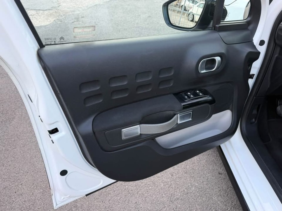 Citroen C3 1.6 bluehdi 75 cv  Shine  2017 
