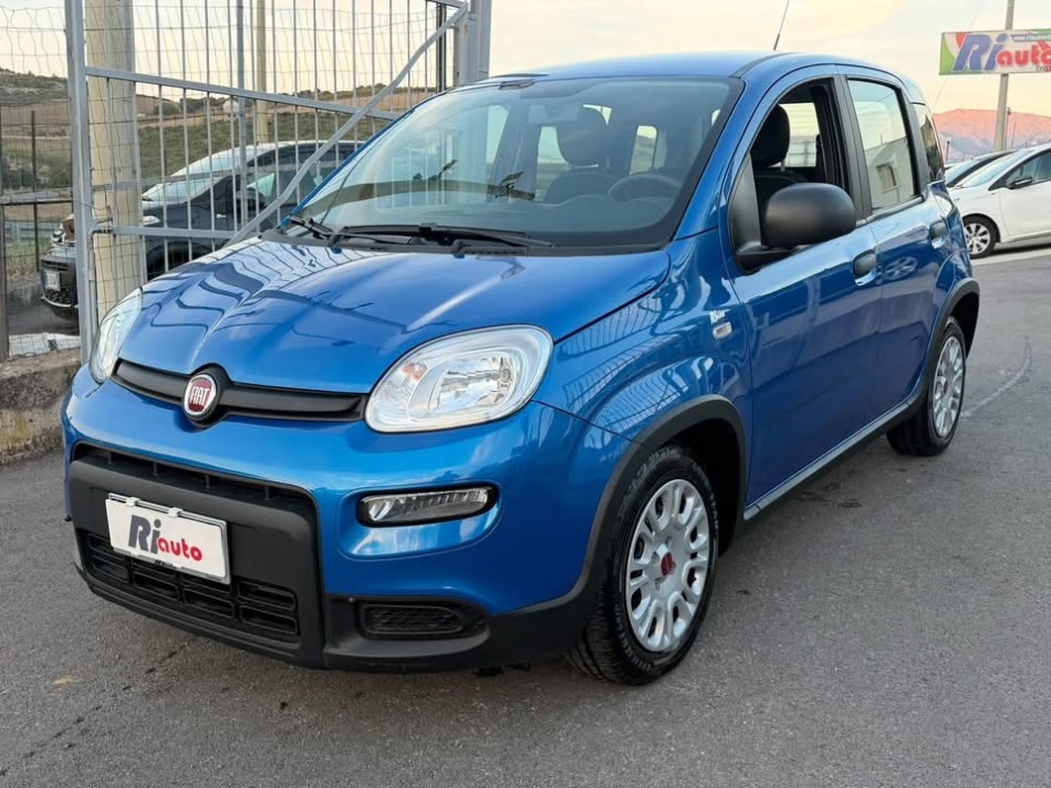 Fiat Panda 1.0 firefly Hybrid   2024 