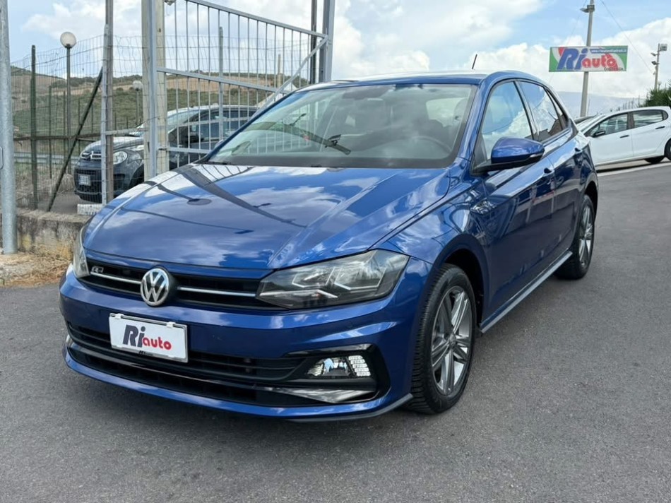 Volkswagen Polo 1.6 tdi 95 cv  R-Line  2020 