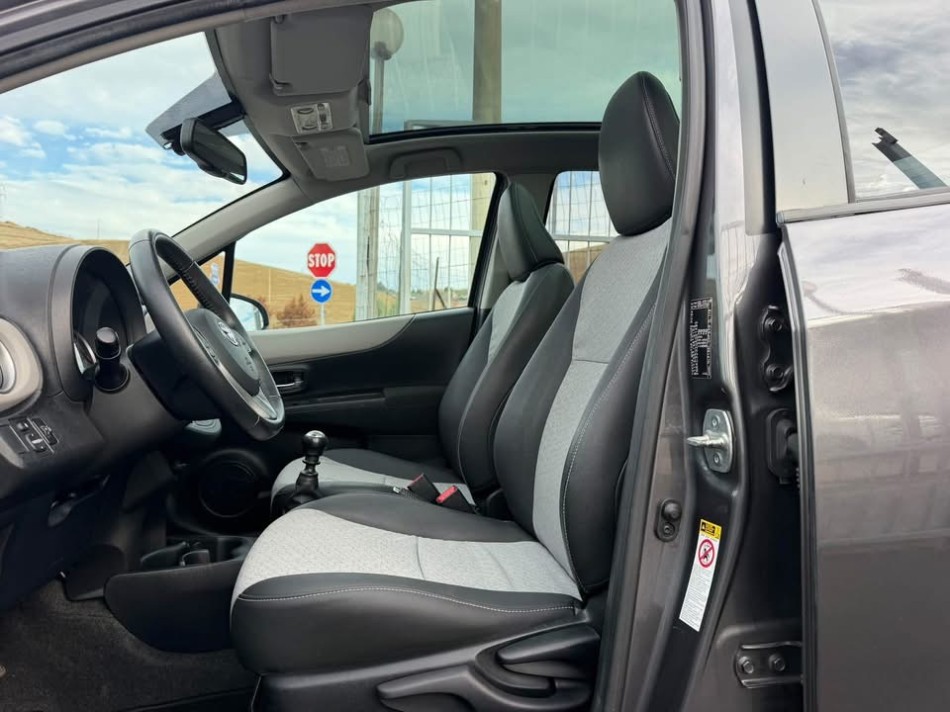 Toyota Yaris 1.4 d4d 90 cv  lounge 2011 