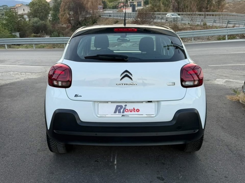 Citroen C3 1.6 bluehdi 75 cv  Shine  2017 