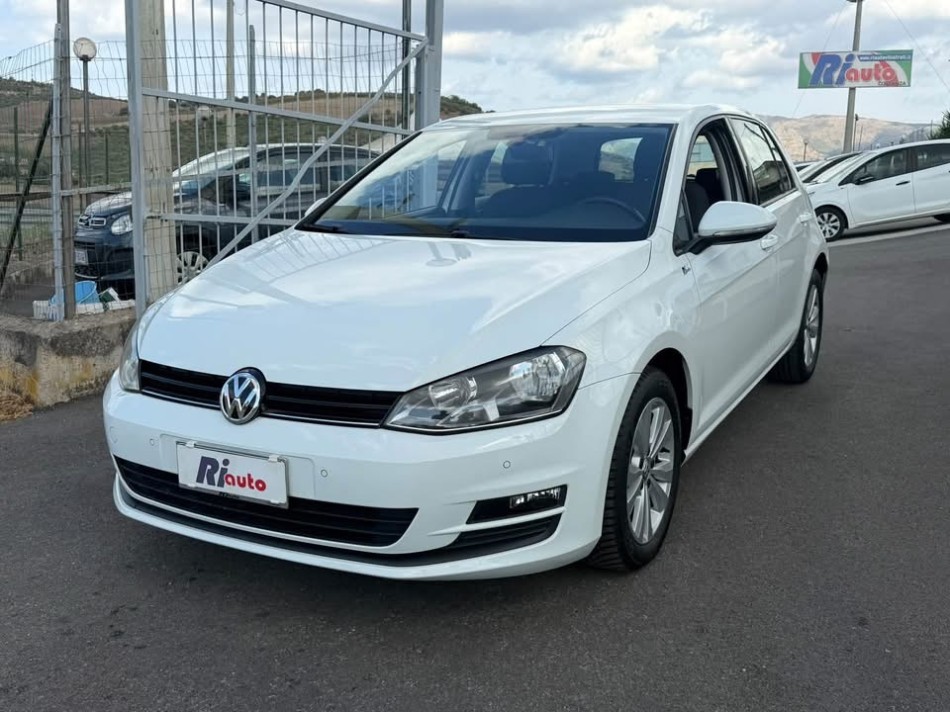 Volkswagen Golf 1.6 tdi 110cv   2017 