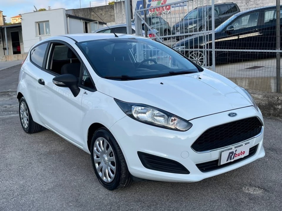 Ford Fiesta 1.5 tdci 75 cv VAN   2017 
