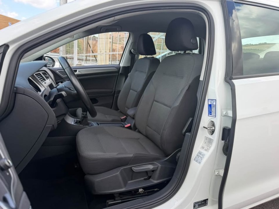 Volkswagen Golf 1.6 tdi 110cv   2017 