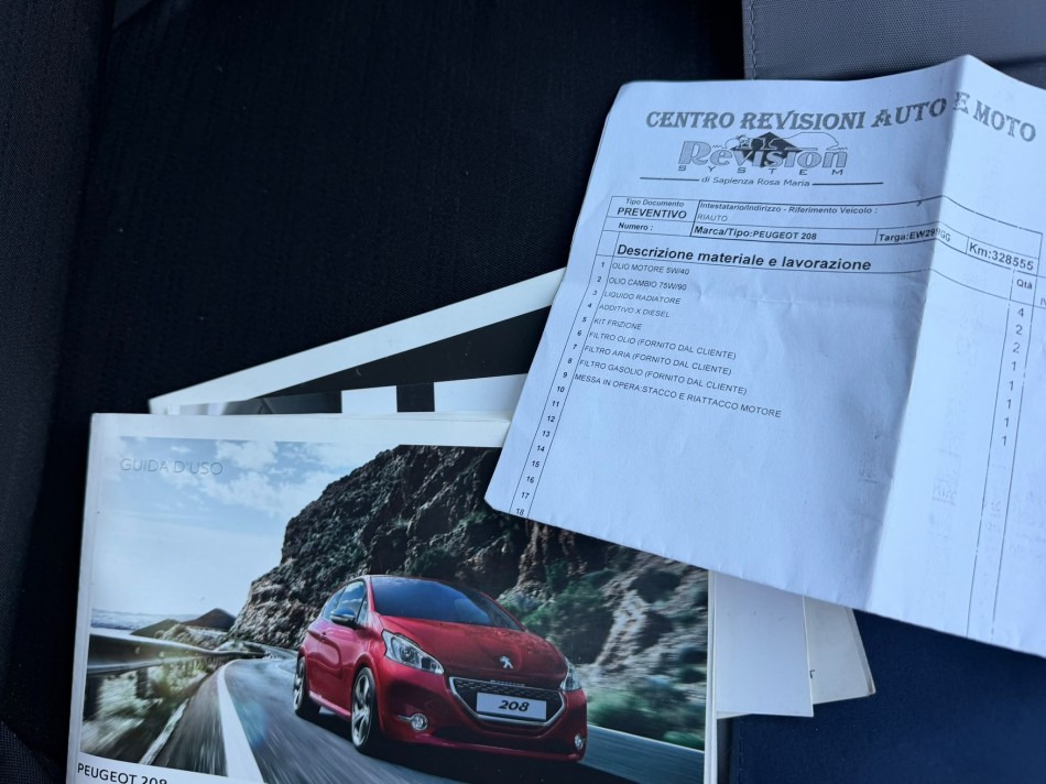 Peugeot 208 1.4 hdi 70 cv van  Autocarro 2014 