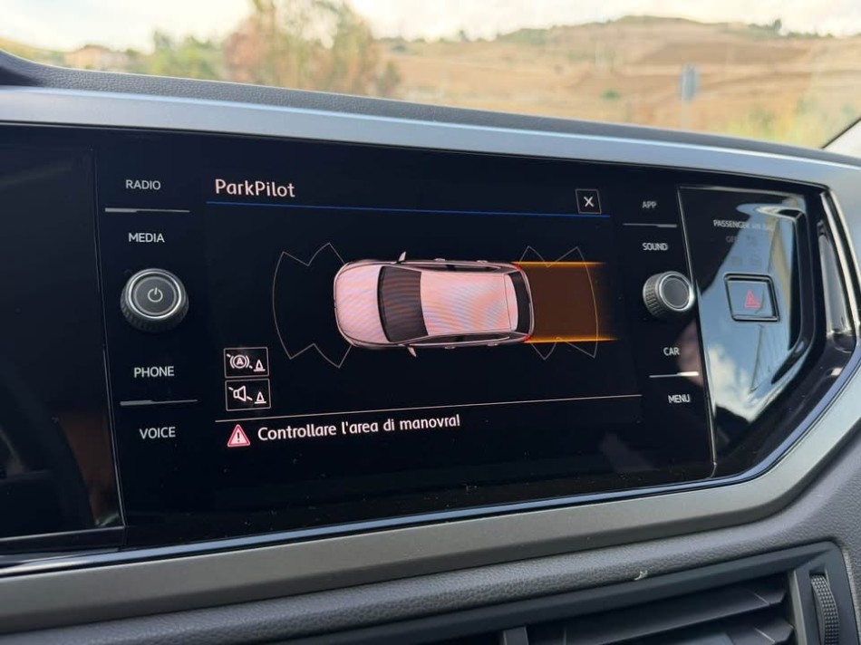 Volkswagen Polo 1.6 tdi 95 cv  R-Line  2020 