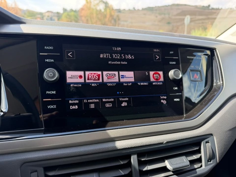 Volkswagen Polo 1.6 tdi 95 cv  R-Line  2020 
