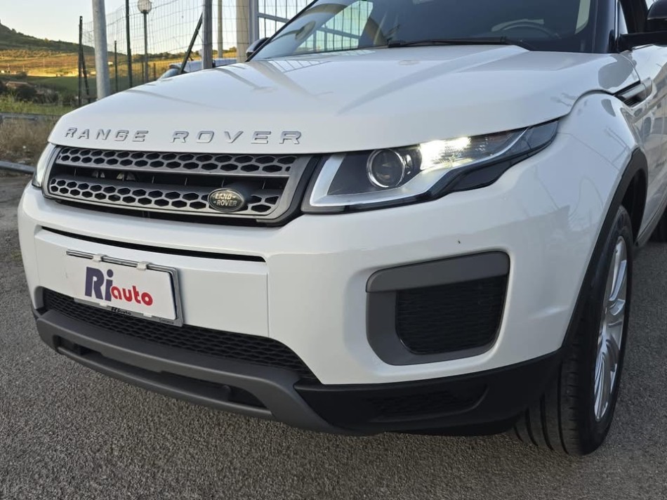Land Rover RR EVOQUE  2.0 td4. 150 cv  2017 